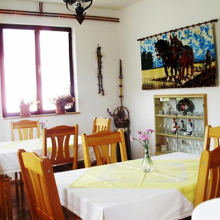 Pansion Izvor Hotel Кореница Екстериор снимка